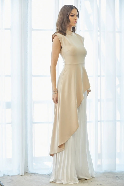 Elegancia Sculpted Style  Top & Pleated Pant Set